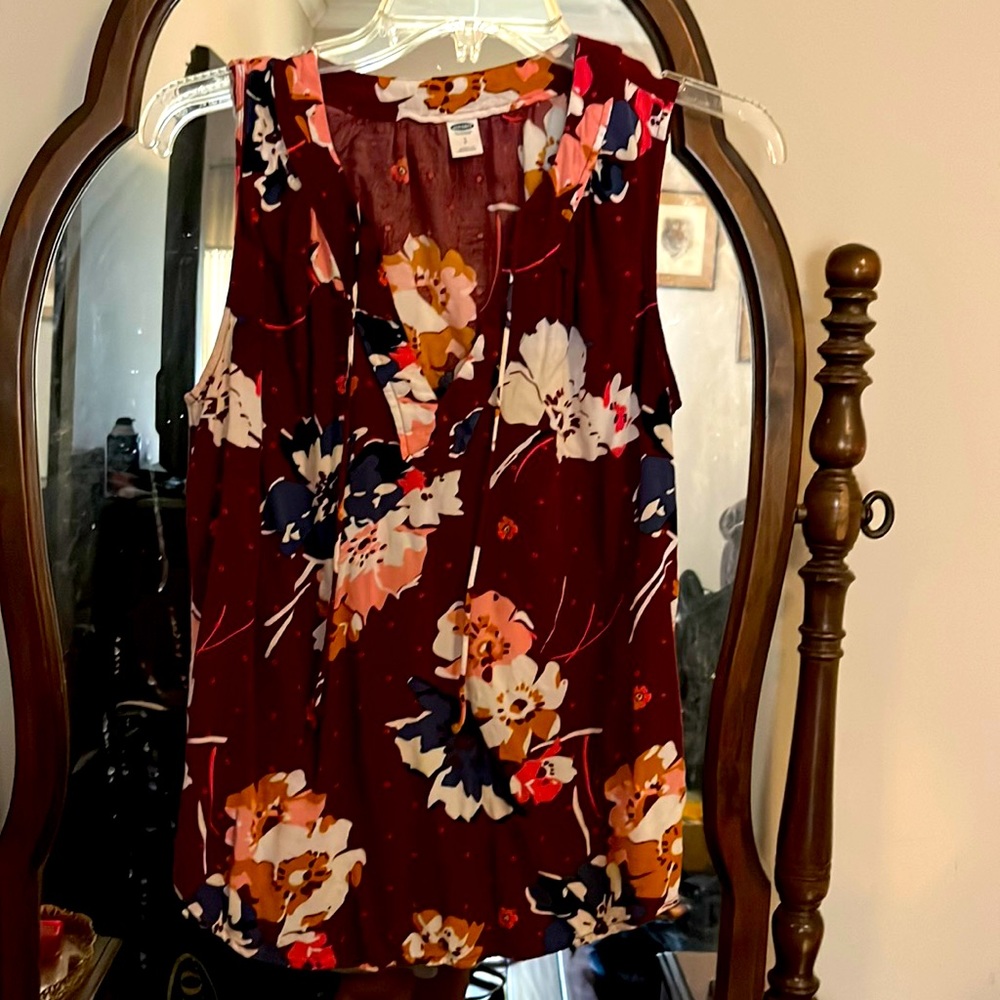Auburn Shell with Floral Accents
